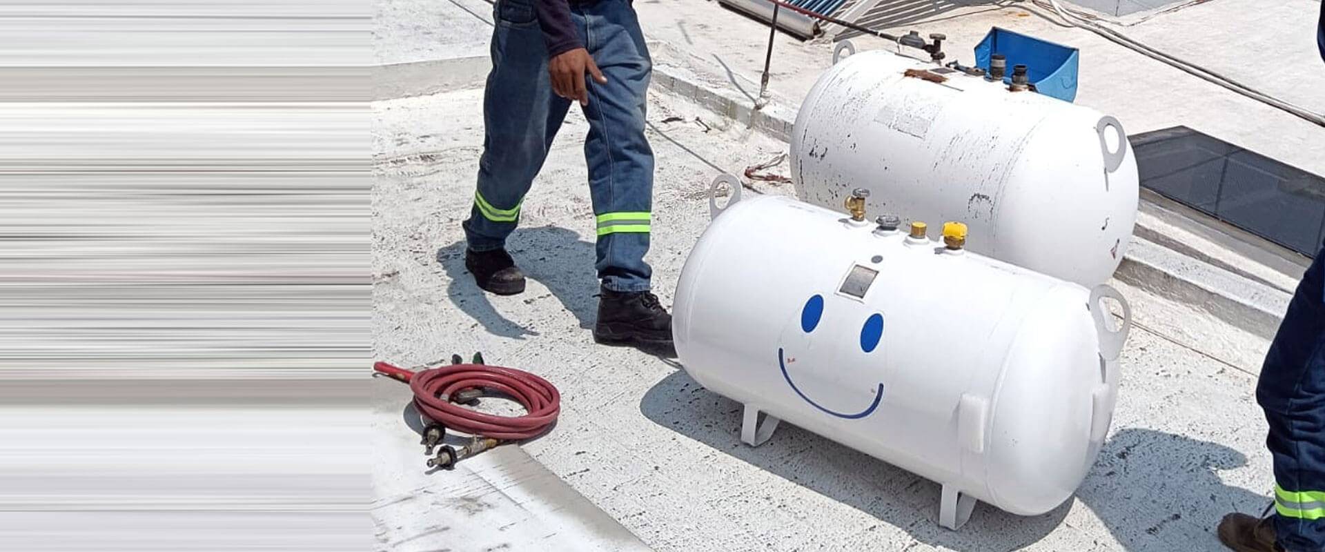 Si tu tanque estacionario de Gas LP necesita ser sustituido, en TANQUES MONROY podemos ayudarte a resolver el proceso...