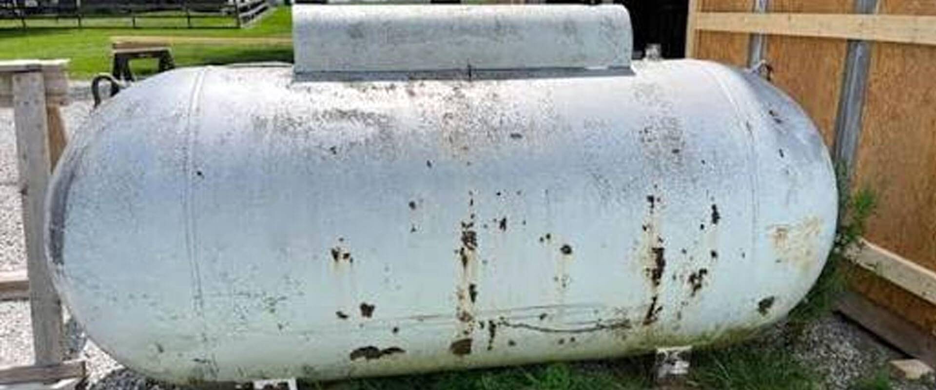 En TANQUES MONROY ofrecemos el servicio de retiro de tanques estacionarios para casas, condominios, residenciales, comercios y empresas.